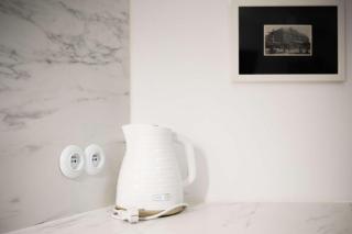 Emerald Boutique & Comfort Studio - 1