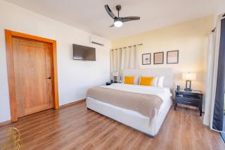 Luxurious 5-bedroom Villa Near Santa Fe - 6