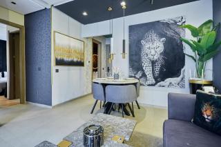 Central 2BR Bourgogne - 2