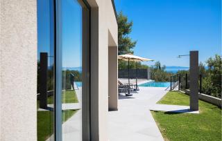 Nice Home In Labin With Wifi - 8