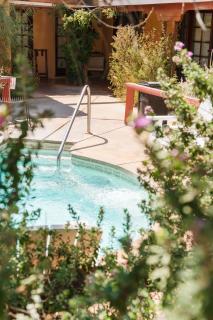 The Good House- Hot Spring Hideaway - 3