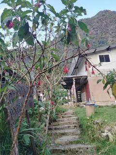 Hay & Mountain Huts - 9