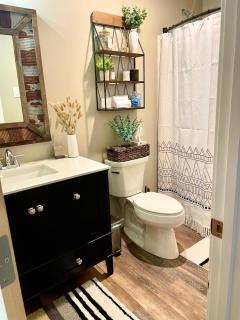 Cozy 2BR Updated Cabin in the Pines, Happy Jack - 3