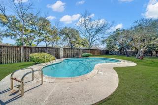 4BR Home with Pool Grill Sleeps 12 Near AFB - 1