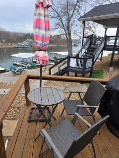 Shady Valley Lakefront Cottage - 5