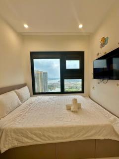 Shi House -Luxury Studios GH2 Vinhomes Grand Park - 7