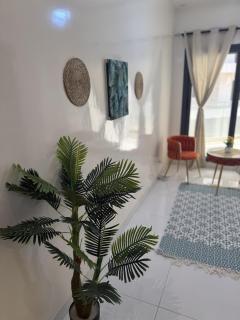 Afro-Chic 2BR in Almadies, Rooftop Ocean View - 4