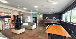 Global Backpackers Youth Hostel - 7