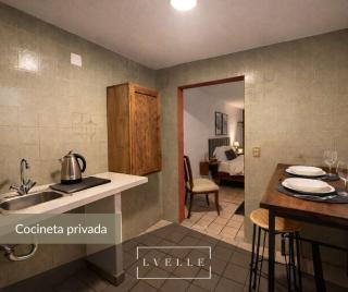 Centrica Habitacion en Casona Colonial- 7 - 5