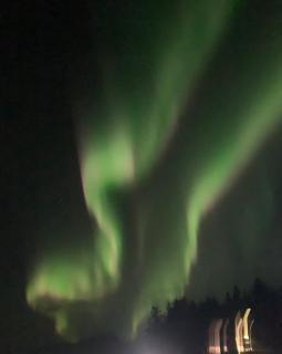 Beautiful Beach Front House in Wrangell Alaska - 5