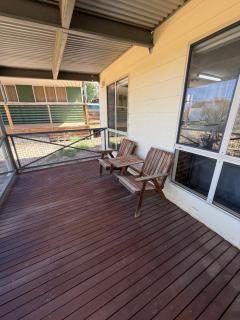 Cozy Wongulla Shack for up to 5 guests - 8