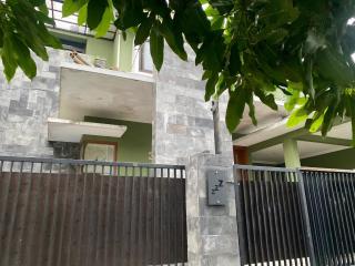 Zzz Hostel Malang - 4