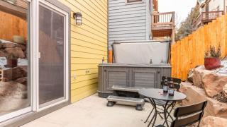 Chartreuse by AvantStay Modern Mountain Cabin in Heart of Park City - 9