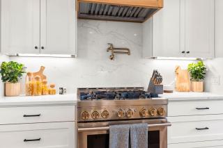 Luxury Austin Home - Must See Near Downtown 6bd - 5