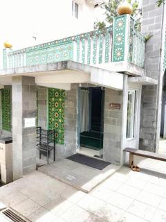 Rizen Premiere Hotel - 1