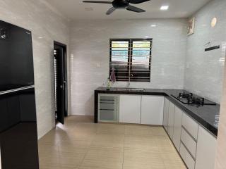 Permas Jaya Corner Homestay - 3
