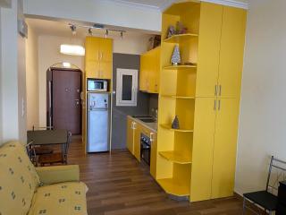 Yellow studio Beach Center - 7