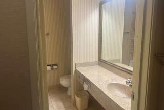 Wingate by Wyndham Livonia - 3