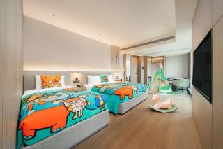 Holiday Inn Zhuhai City Center by IHG - 2