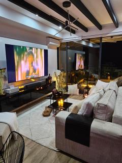 Dolce Waves Luxe Petit Déjeuner Jacuzzi Design et Vue Mer - 6