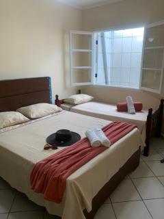 Casa a uma quadra da praia com ar e enxoval completo - 7