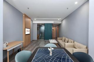 Borrman Hotel Jiangyin Zhouzhuang - 8