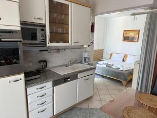 Azzuro View Villa beach front villa in Paleo Tsifliki - 5