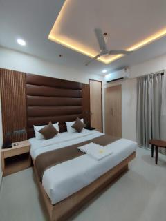 Bliss Hotel Near Rohini Sector 22 - 1