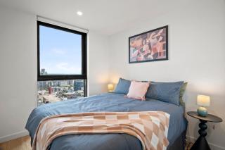 SANS SOUCI Level 36 Skyline & Bayview 2Bed 2Bath Apt with Free Parking Near Crown - 7