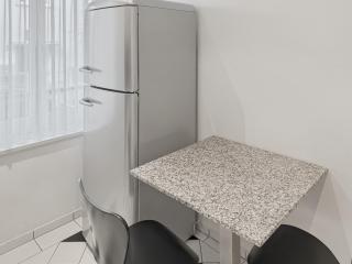 1BR with balcony near lake - Flower 1 - 4