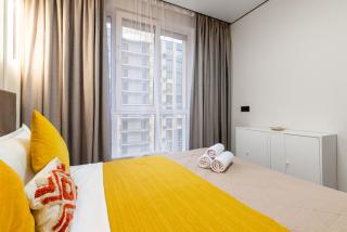 Яркая квартира в новом доме 64В - 1