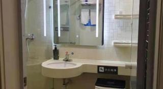 7 Days Inn Tianjin Railway Station - 4