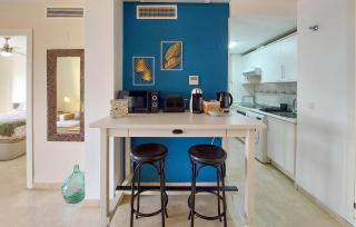 1 Bedroom Stunning Apartment In Torremolinos - 5