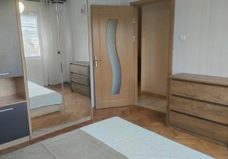 Cozy apartment with balcony and free parking - 4