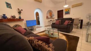 3Bedroom Villa with Pool, Garden & Sunset - 5