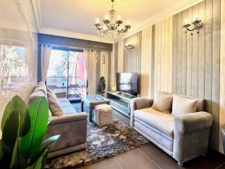 Luxury Apartment in Majorelle by Riad Al Mamoune - 0