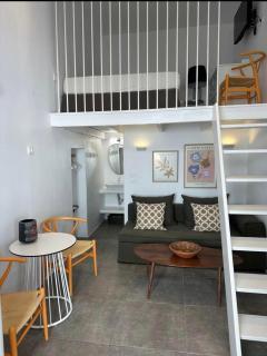 The House of 8 Mykonos - 4