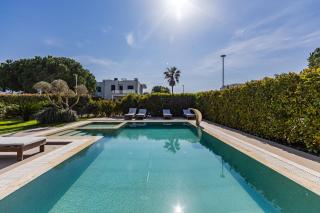 Villa AMMA Pool & Jacuzzi by PikHost - 6