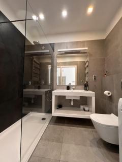 Old Town Kwartał Kamienic & Parking by Downtown Apartments - 2