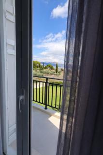 Alaia Gaia & Sky Suites with Garden in Kefalonia - 2