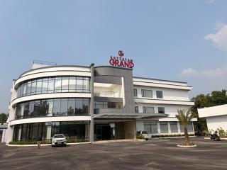 Kottayam Grand Hotel and Convention Centre - 5