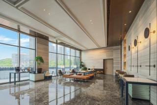 Holiday Inn Zhuhai City Center by IHG - 6