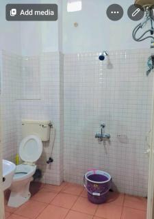 Sunrise Homestay - 1 BHK - Jalukbari - 1