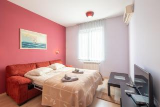 Charming flat on the Theatre street of Sofia - 7