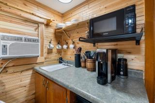 Prairie Sky Retreat- Cabin Near Keystone - 2