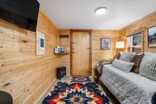 Prairie Sky Retreat- Cabin Near Keystone - 8