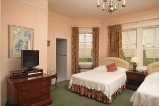 Royal Palms Hotel - Hamilton - 3