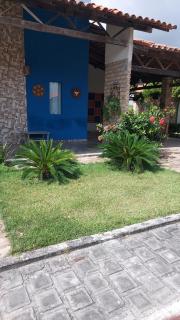 House in a riverside condominium with pool - 6