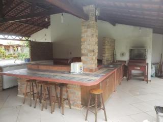 House in a riverside condominium with pool - 2