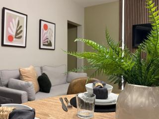 ArtBnB Apartment Two - 2